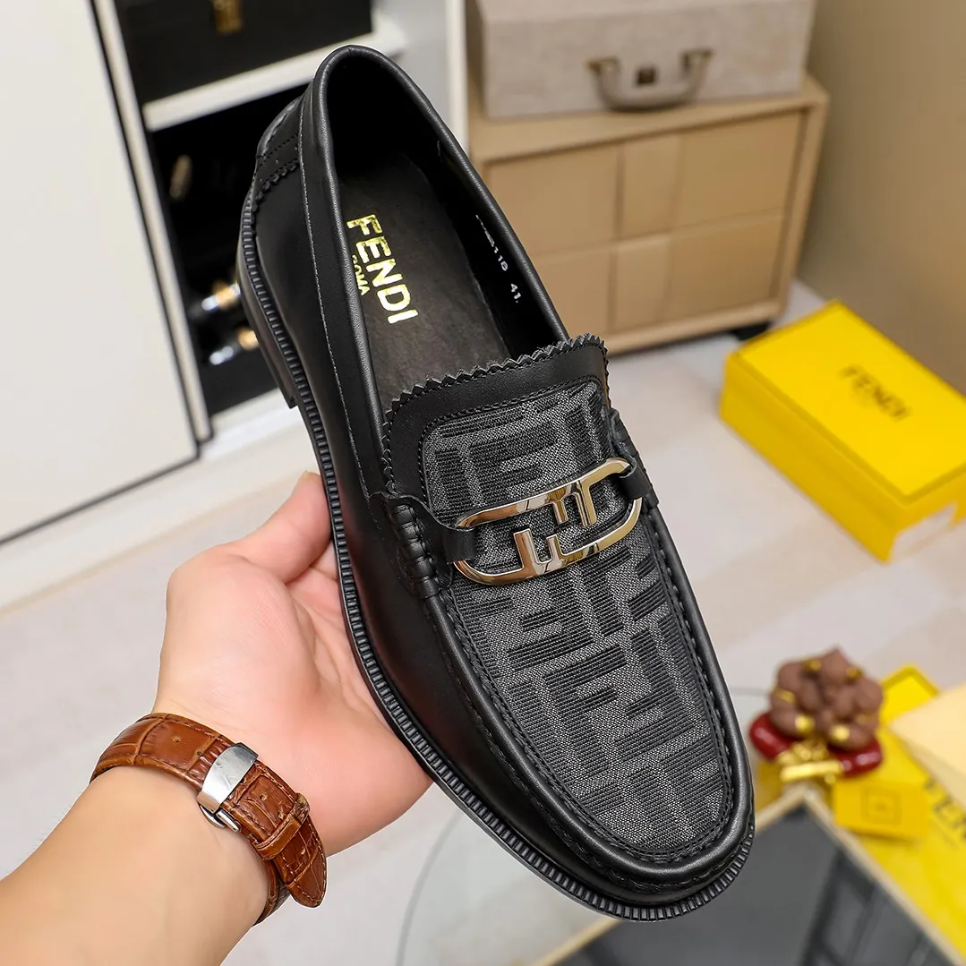 Men's shoes💰440 🕷🕷【FENDI】The latest men's formal leather shoes🇨🇳Classic series not to be missed💯The first layer is made of imported first-layer cowhide☘Original quality, the leather is smooth and delicate🎋The version is awesome, the perfect streamlined outline🍇🐮Leather lining, 2 colors, size 38-45...